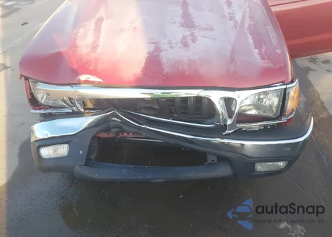 2001 Toyota Tacoma из США, поврежденный, VIN 5TENL42NX1Z831794